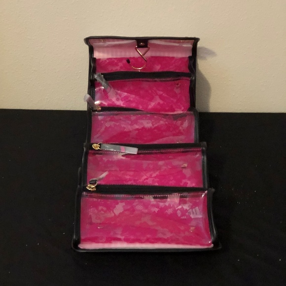 Victoria's Secret travel makeup case - Picture 6 of 8